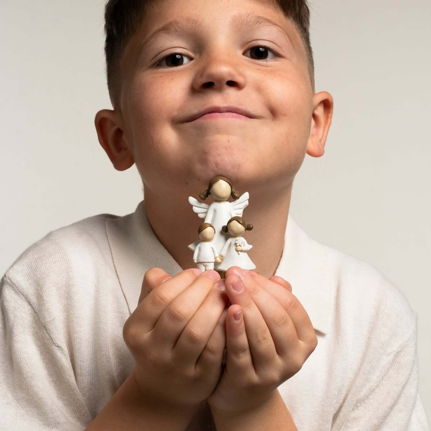 GUARDIAN ANGEL WITH KIDS - STATUE - RESIN - Image 3
