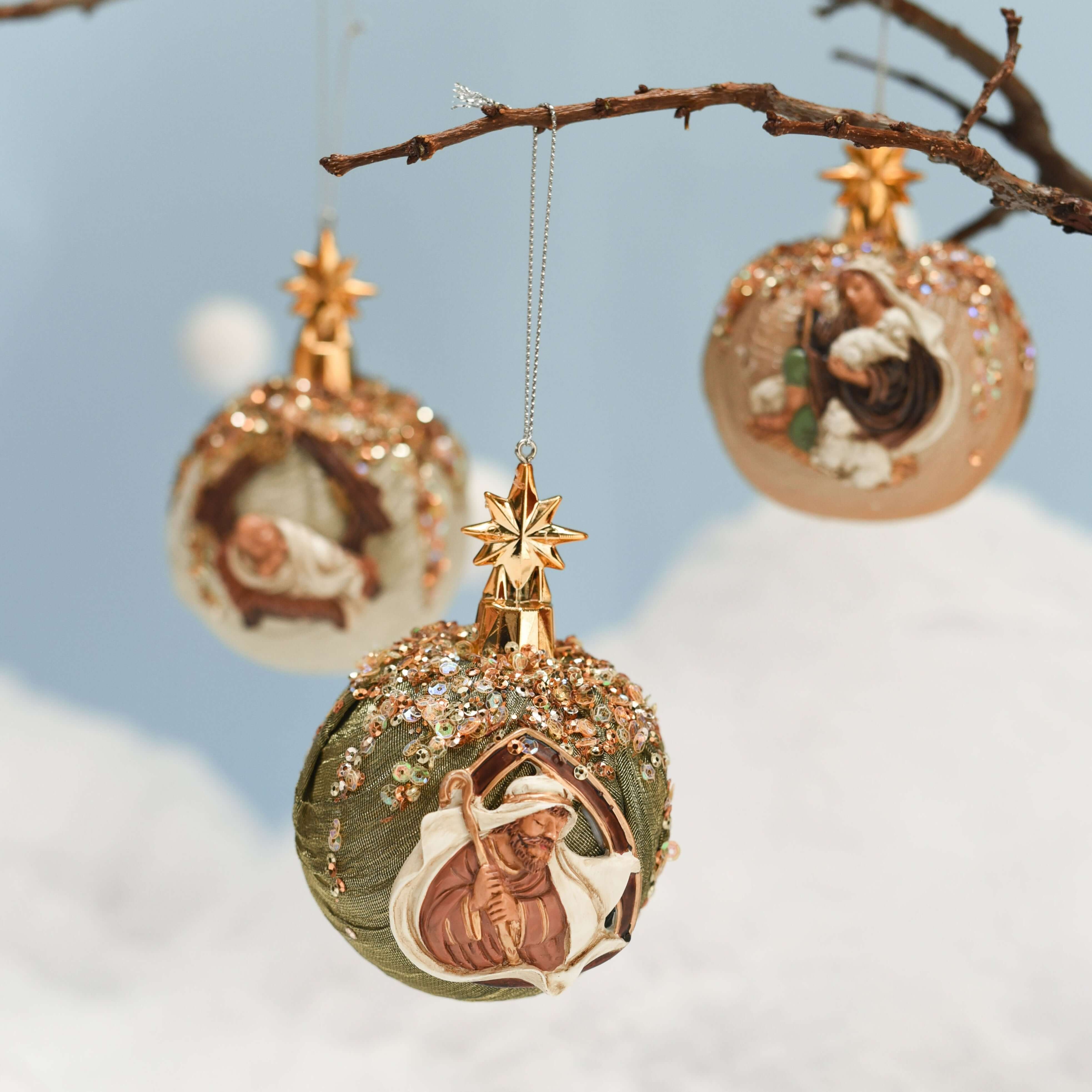 HOLY FAMILY SET - CHRISTMAS ORNAMENT - Image 2