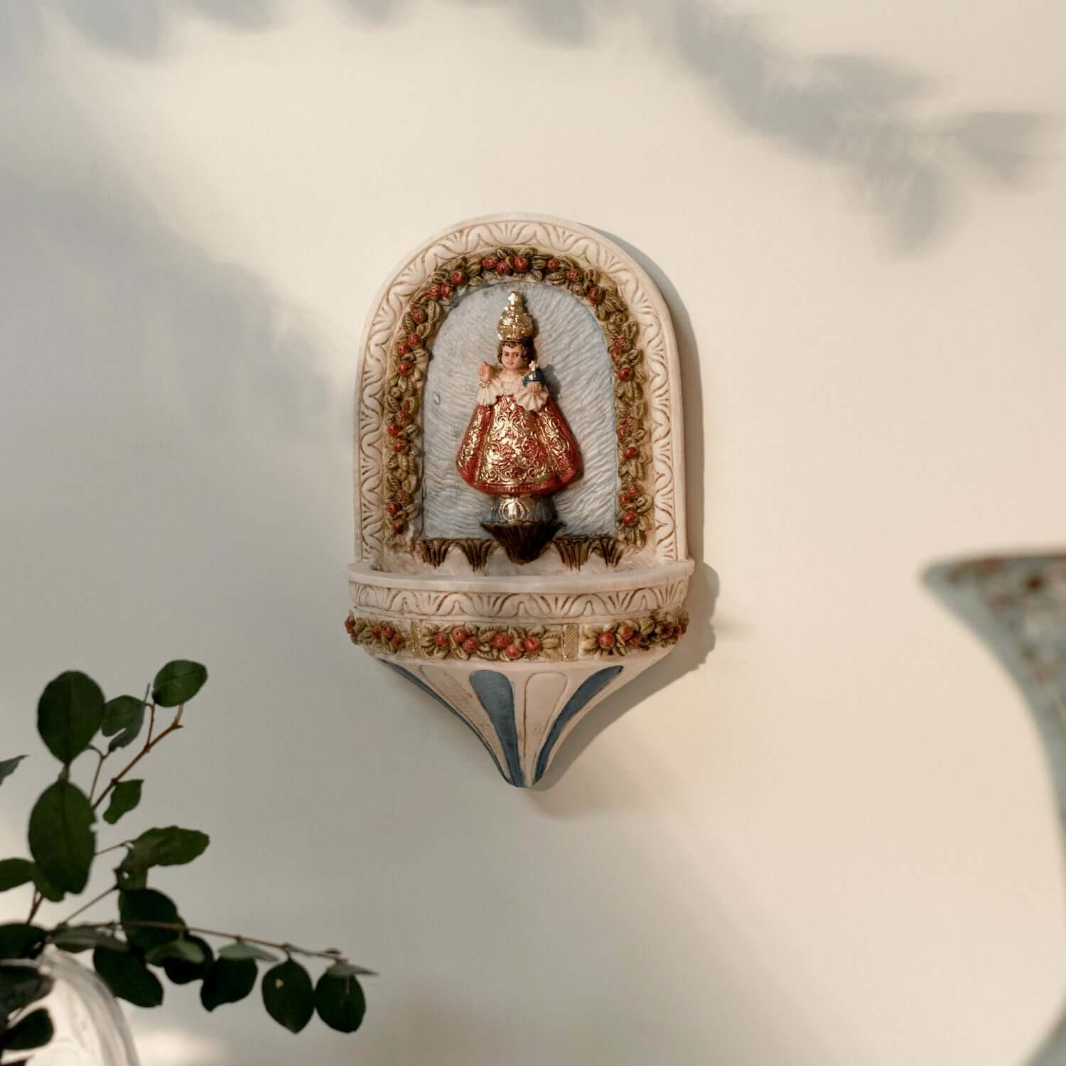 INFANT JESUS OF PRAGUE - HOLY WATER FONT - Image 2