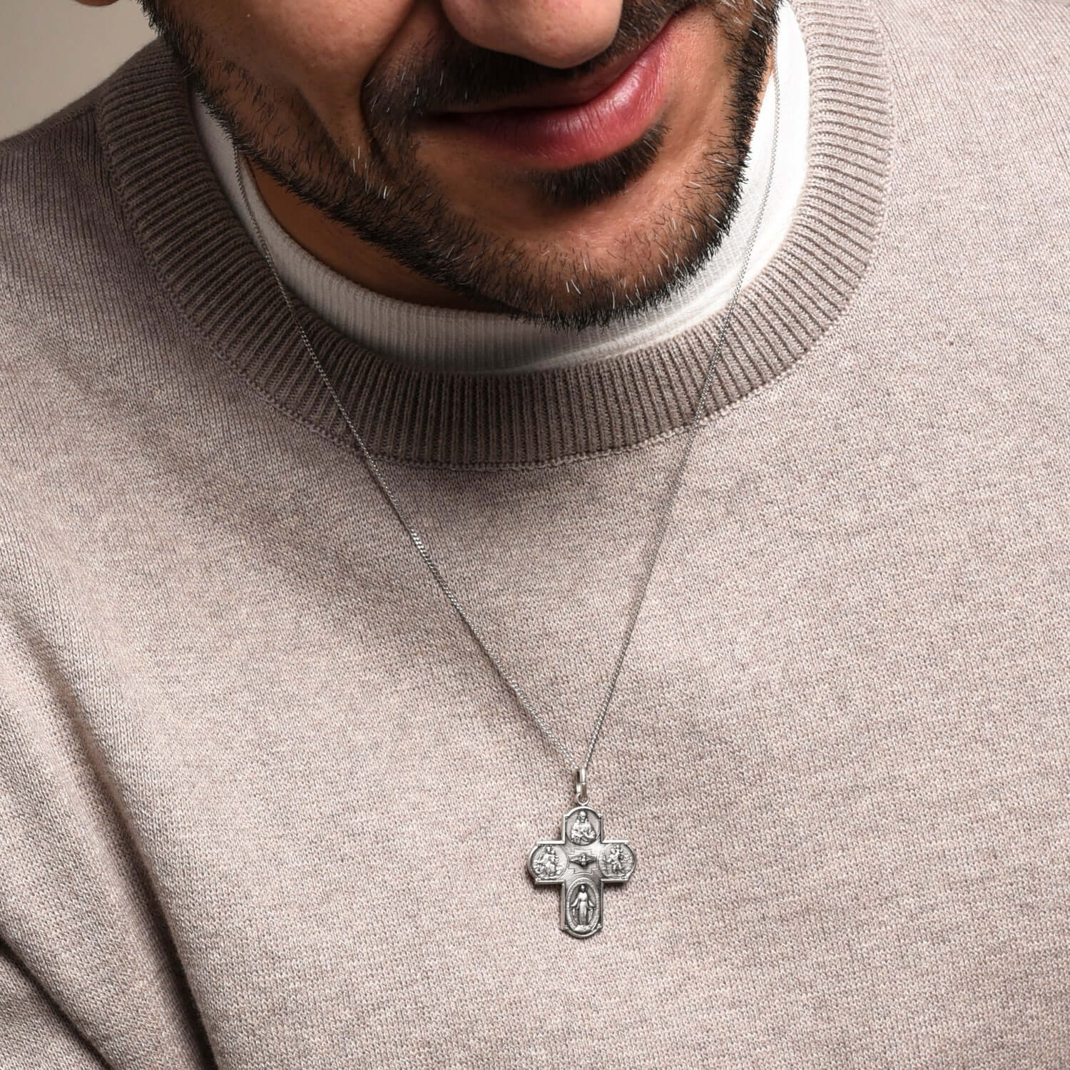 SCAPULAR - CROSS PENDANT - SILVER - Image 4