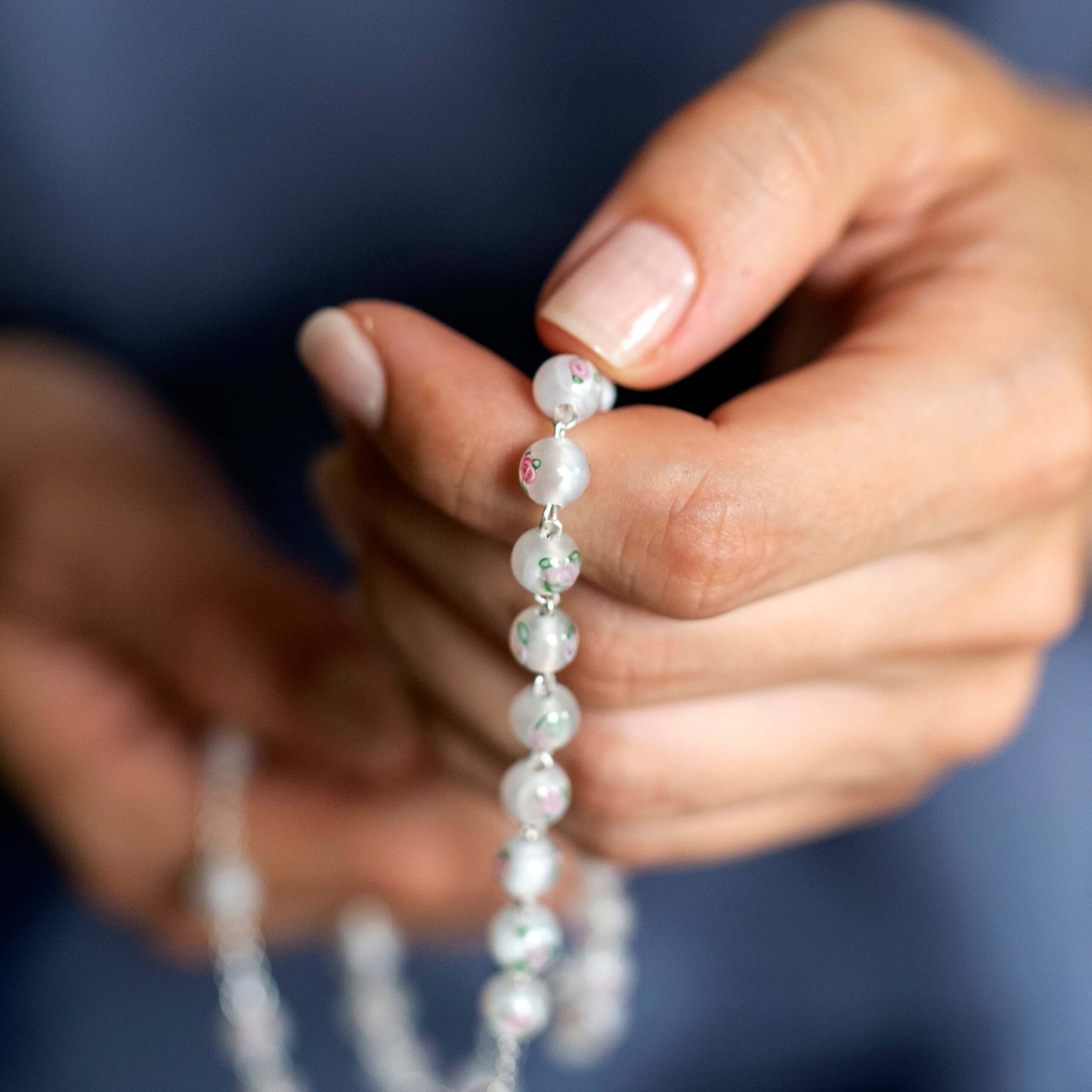 WHITE MURANO GLASS ROSARY - SILVER - Image 2